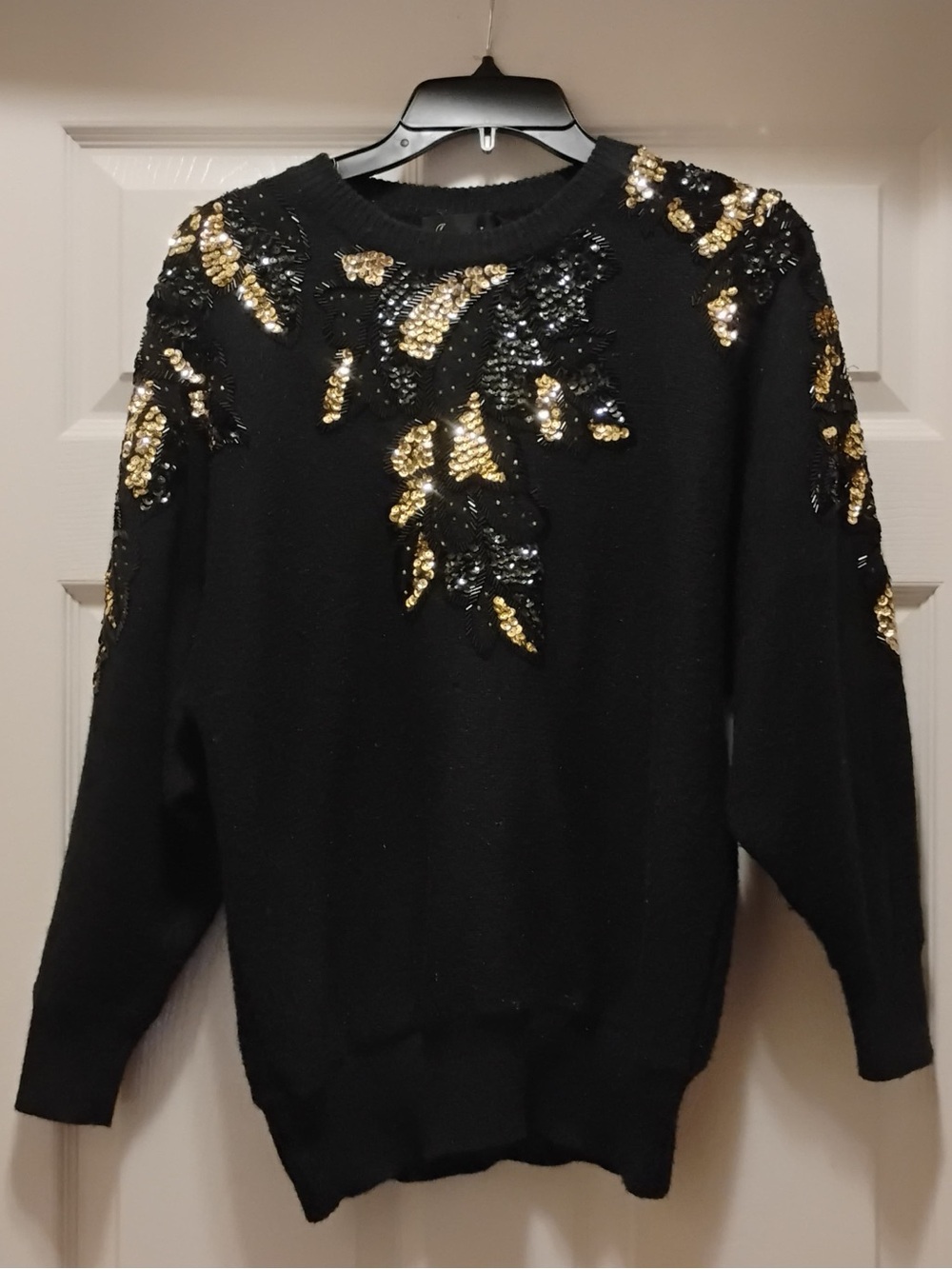 Vintage Angenie Sequin Sweater Black Gold M